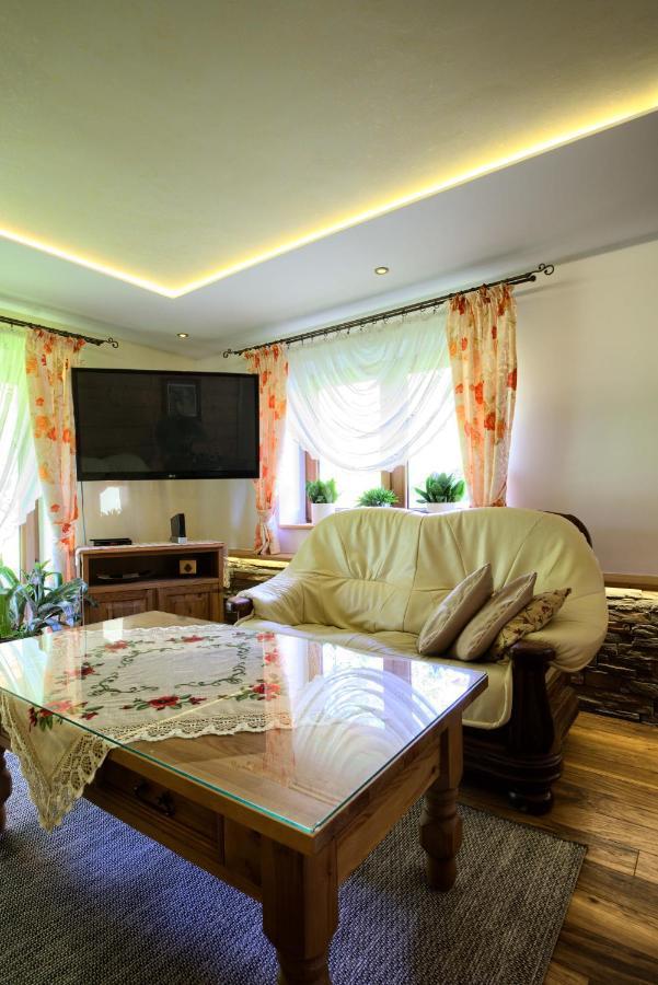 Gosciniec U Marzeny Chalet *